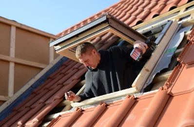 Pose de fenêtres de toit Velux au Bourguet